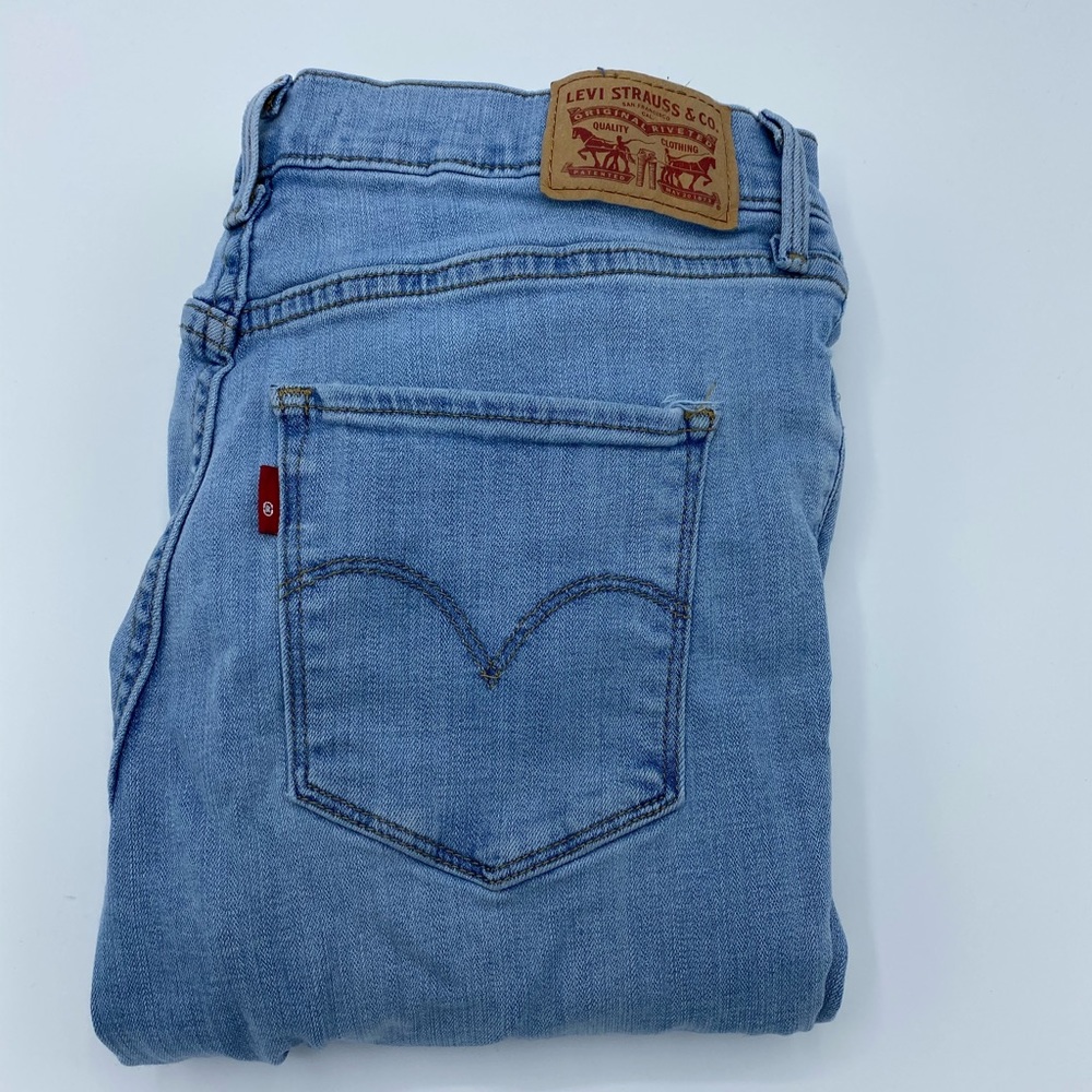 311 shaping skinny Levi’s